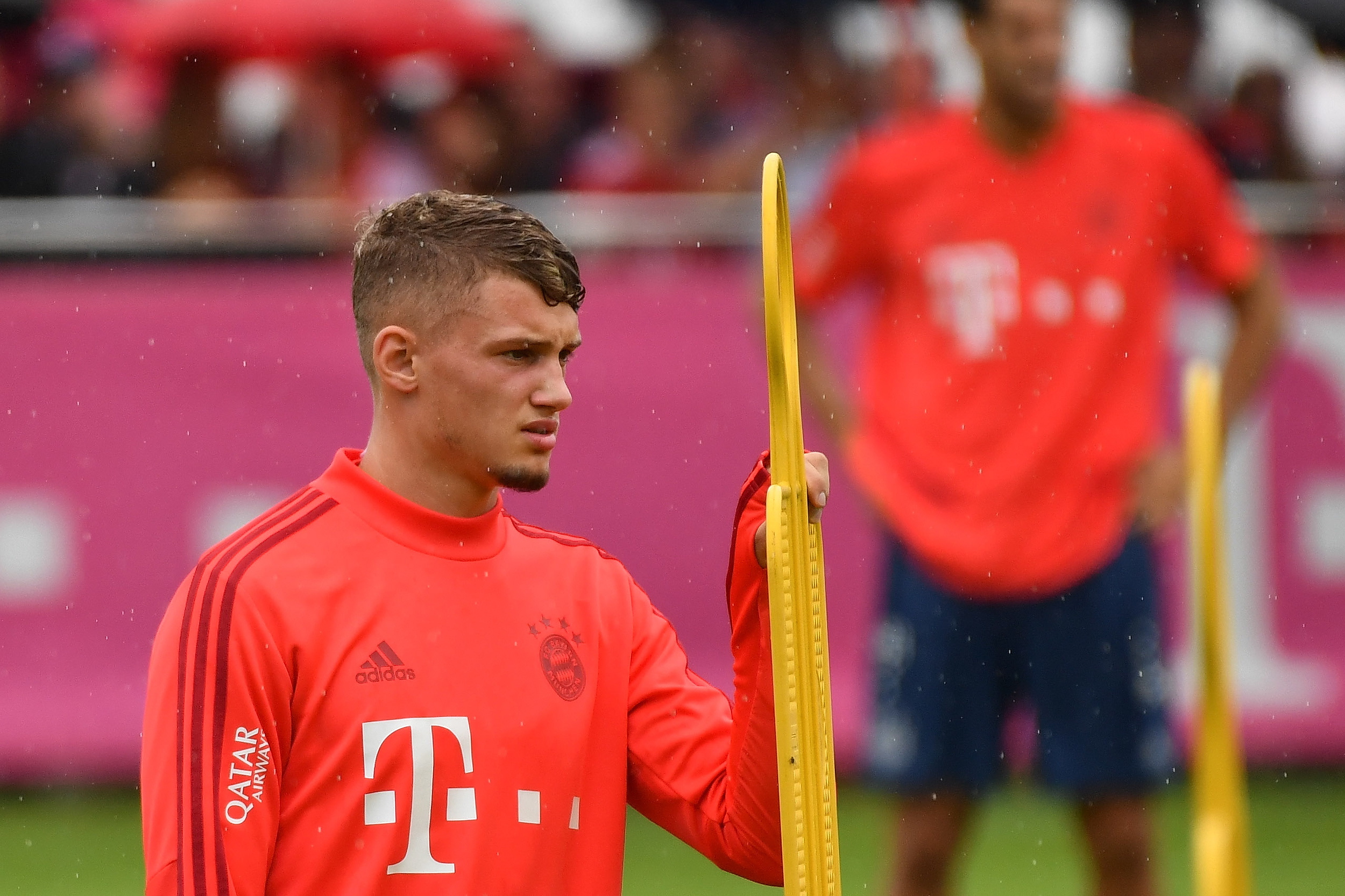 爱游戏全站-包含今夜体能课后，金州勇士调整名单备战德甲，赛场秩序良好，身体对抗强度拉满的词条