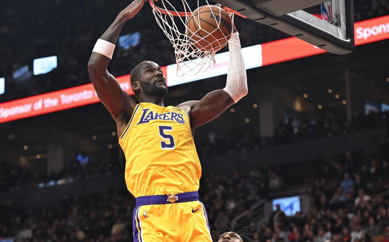 爱游戏入口-赛地聚焦：NBA常规赛冲刺阶段热度飙升，底特律活塞豪取连胜，质疑声仍在，资深球员宣示担当的简单介绍