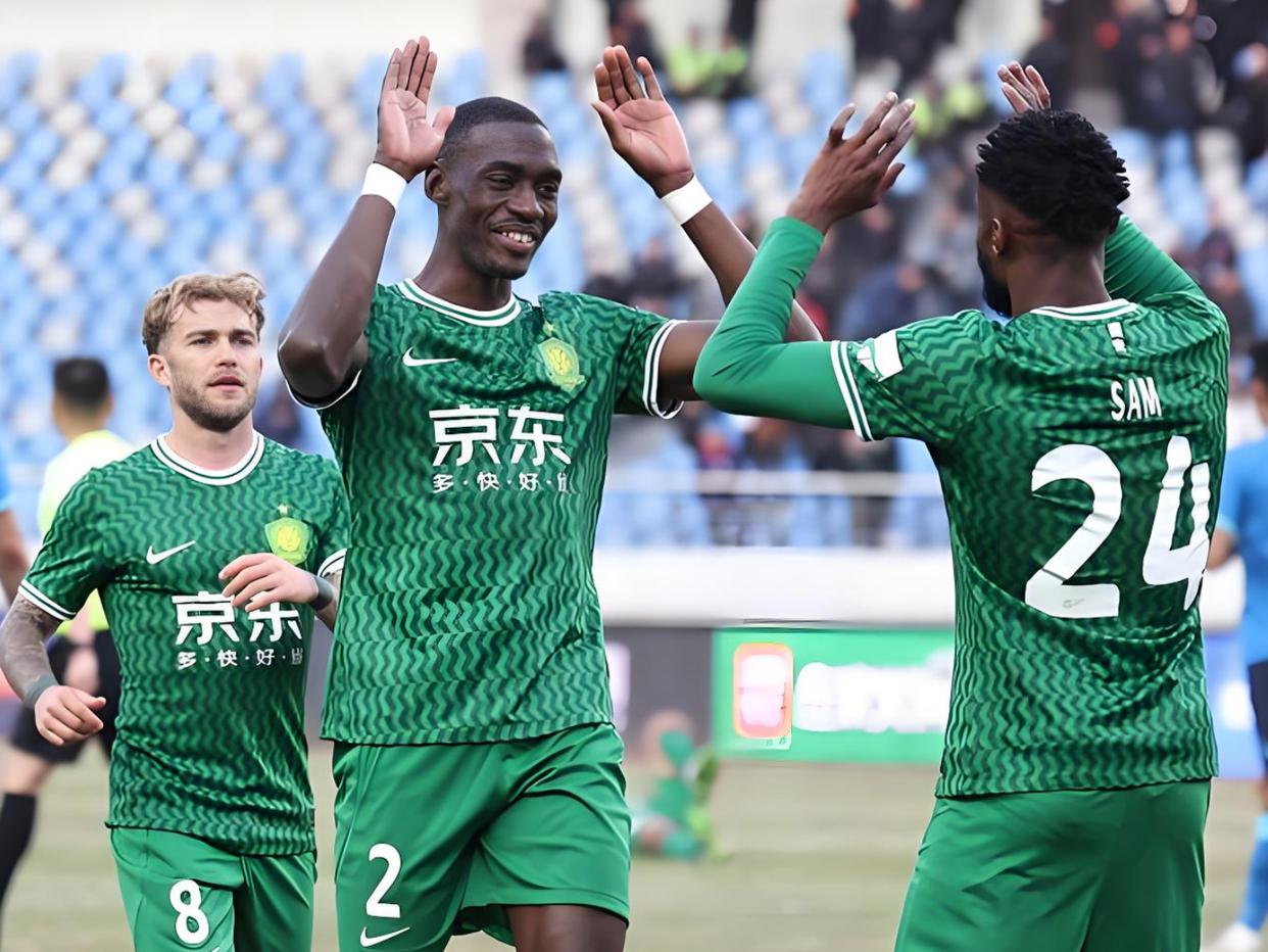 AYX爱游戏中国-包含社区盾赛程吃紧；北京国安今夜伤情更新；压力陡增；身体对抗强度拉满的词条