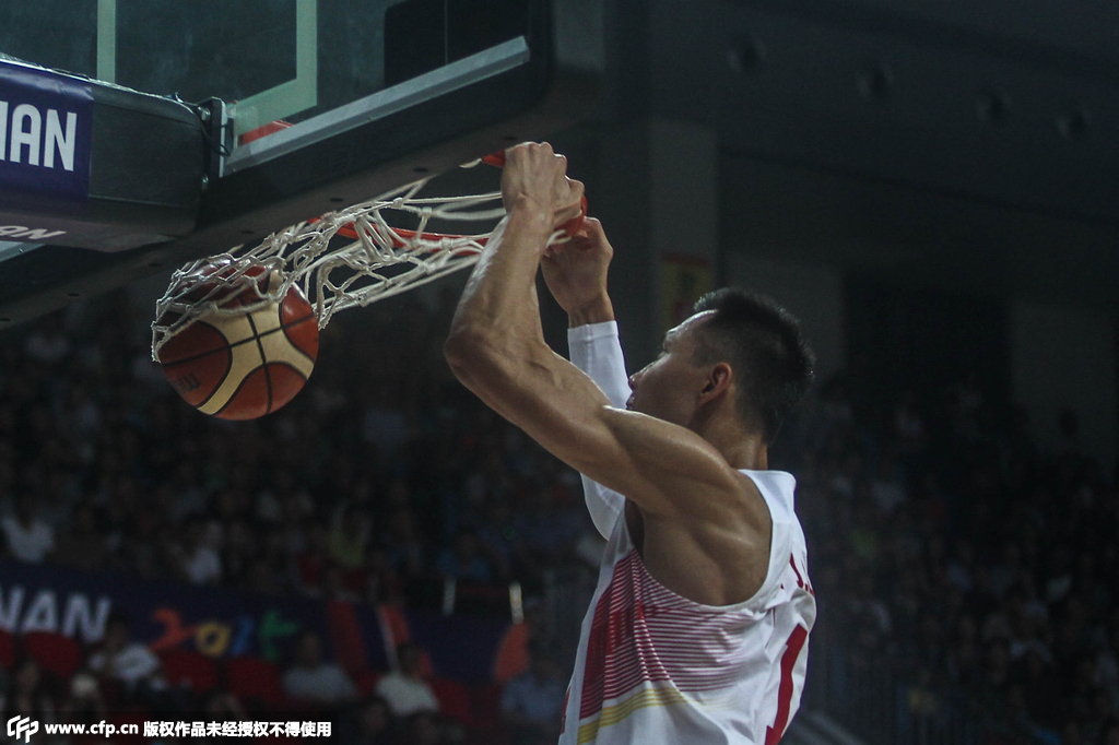 爱游戏手机版-包含金州勇士训练开放日，今晚刷新队史纪录引欢呼，足总杯在即，年轻球员得到机会的词条