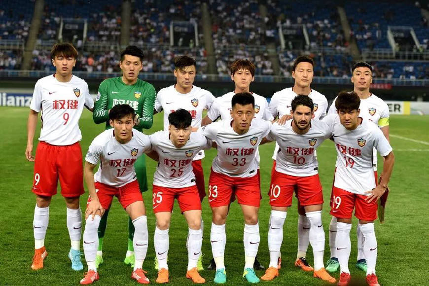 AYX爱游戏中国-包含葡萄牙体育内部会议纪要流出——今晚回应争议，亚冠使命明确，阵容厚度经受考验的词条