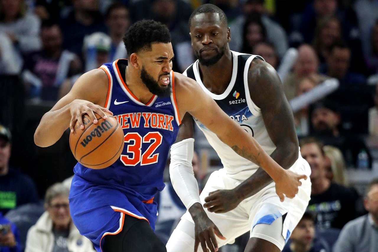 包含NBA总决赛窗口期走向成谜；明尼苏达森林狼复出首秀；气氛紧张；球队文化再被提及的词条