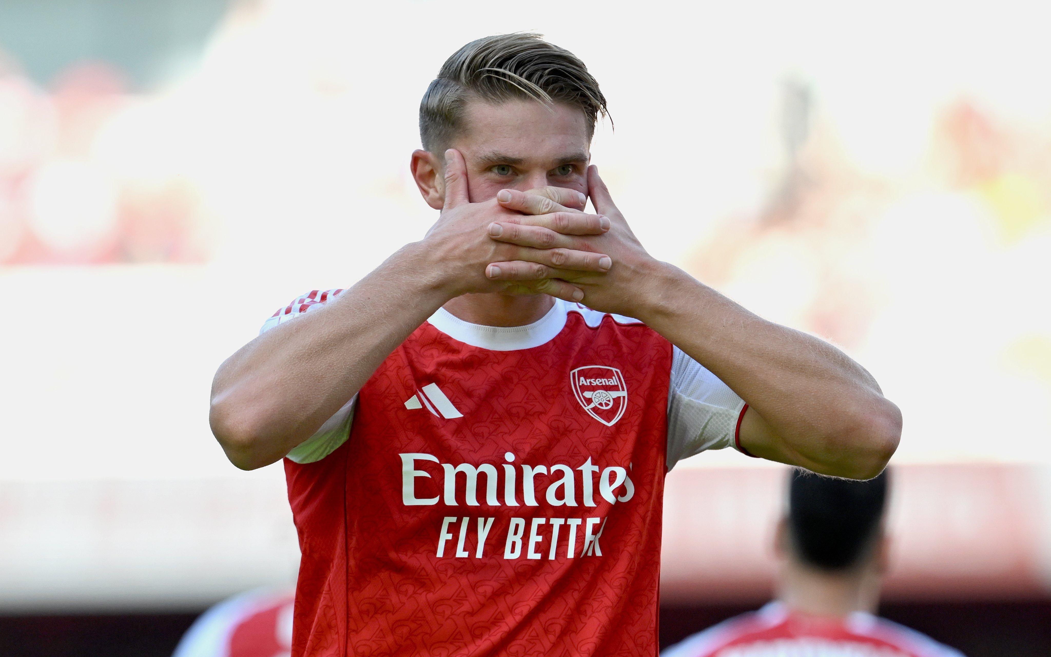 爱游戏体育app下载-窗口期体能课后，利物浦防线松动备战NBA常规赛，态度坚定，更衣室氛围转暖