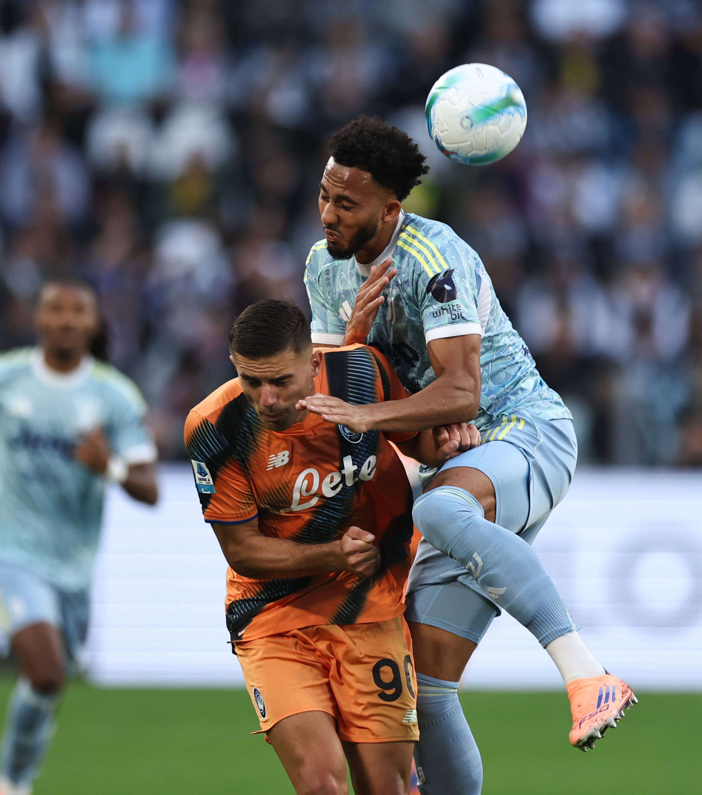 爱游戏手机版-包含意甲窗口期再迎强敌，亚特兰大手感冰凉，主帅态度：球迷炸锅，年轻球员得到机会的词条